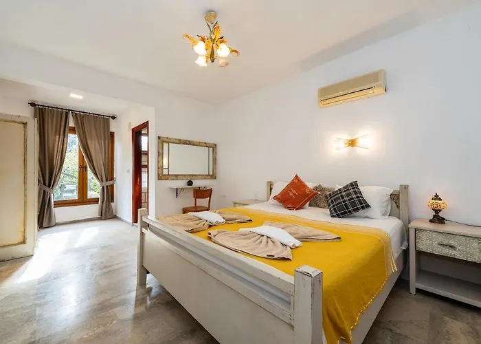 Jasmine Kaya Koey Fethiye
